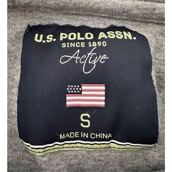 U.S. Polo Assn. Women’s Gray Active Cropped Long Sleeve Sweatshirt Size Small - Picture 6 of 8